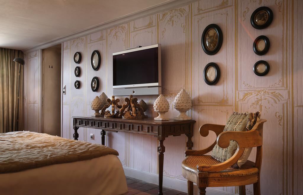 Les Saints Peres Hotel Montagnole Ngoại thất bức ảnh