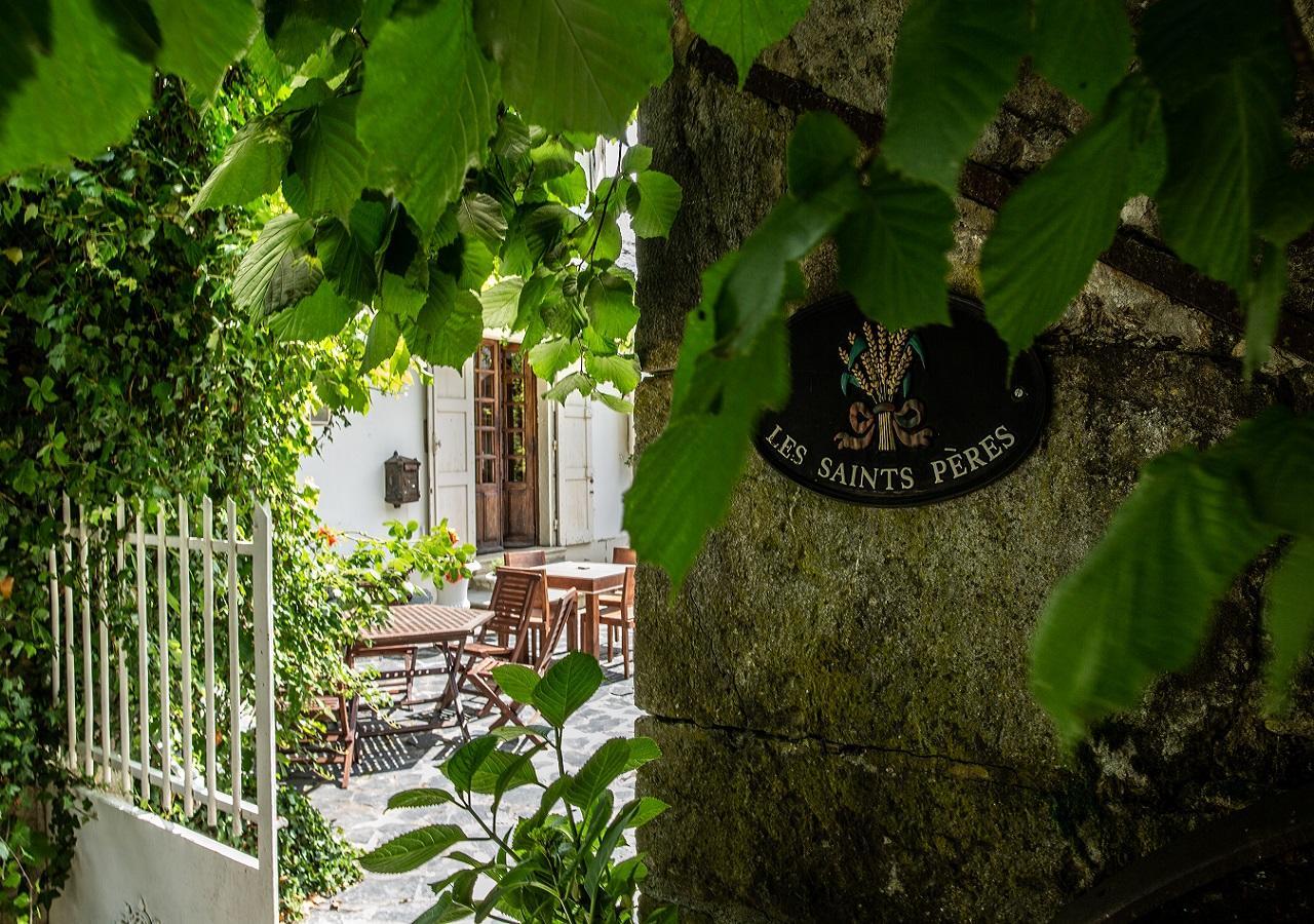 Les Saints Peres Hotel Montagnole Ngoại thất bức ảnh